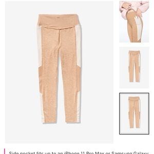 NEW IN ORIGINAL PACKAGING vs pink XL comfy legging